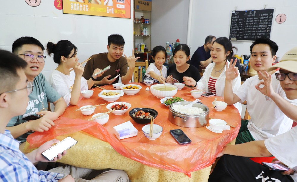 静享美食时刻